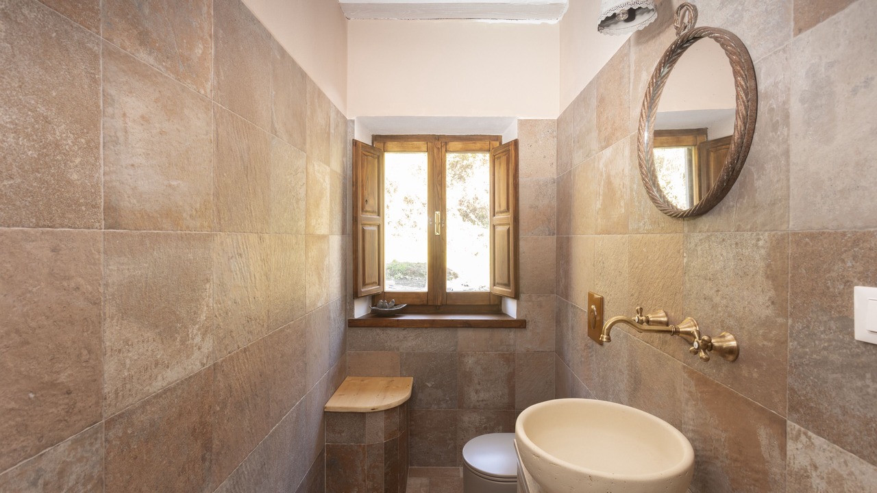 Photo of Bathroom in Arlia