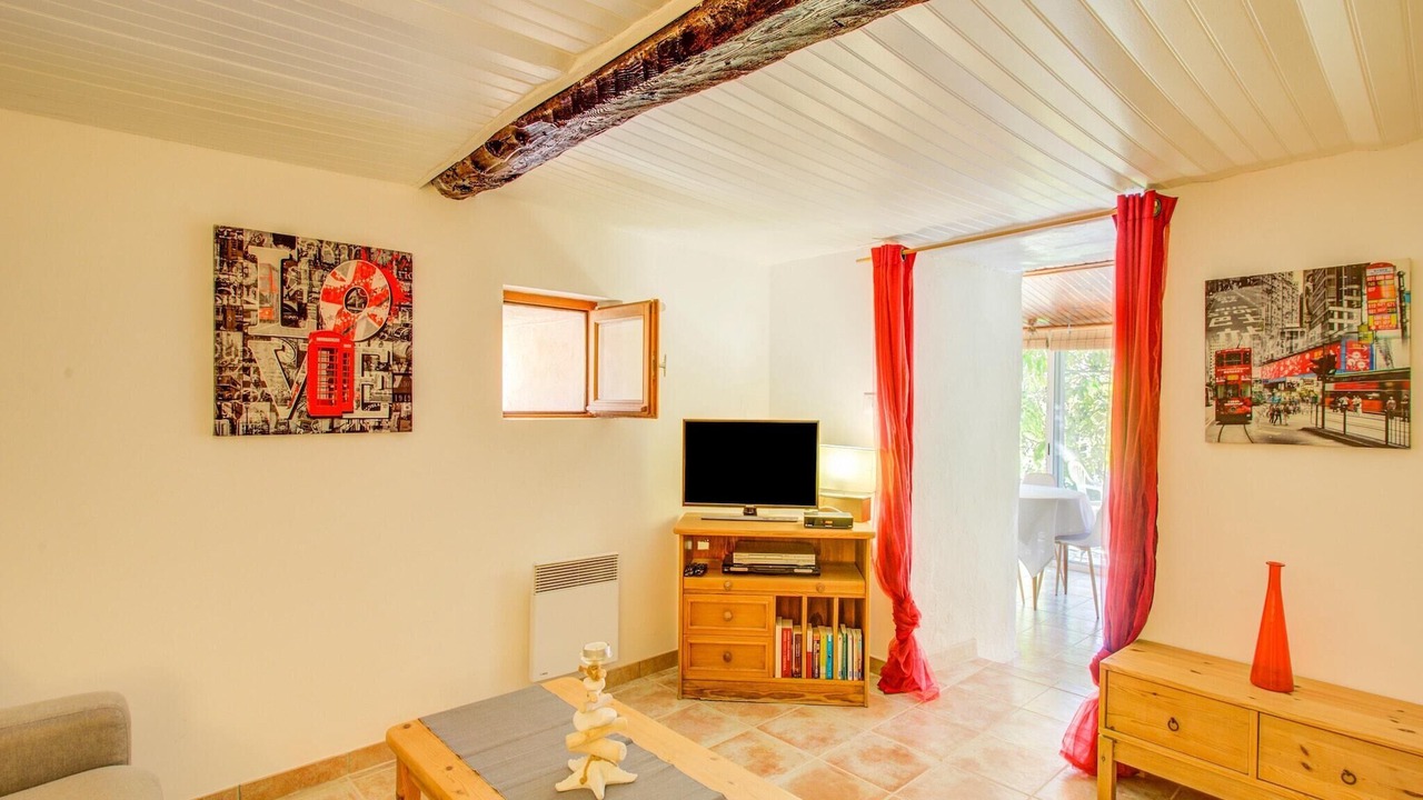 Photo of Livingroom in Berre-des-Alpes