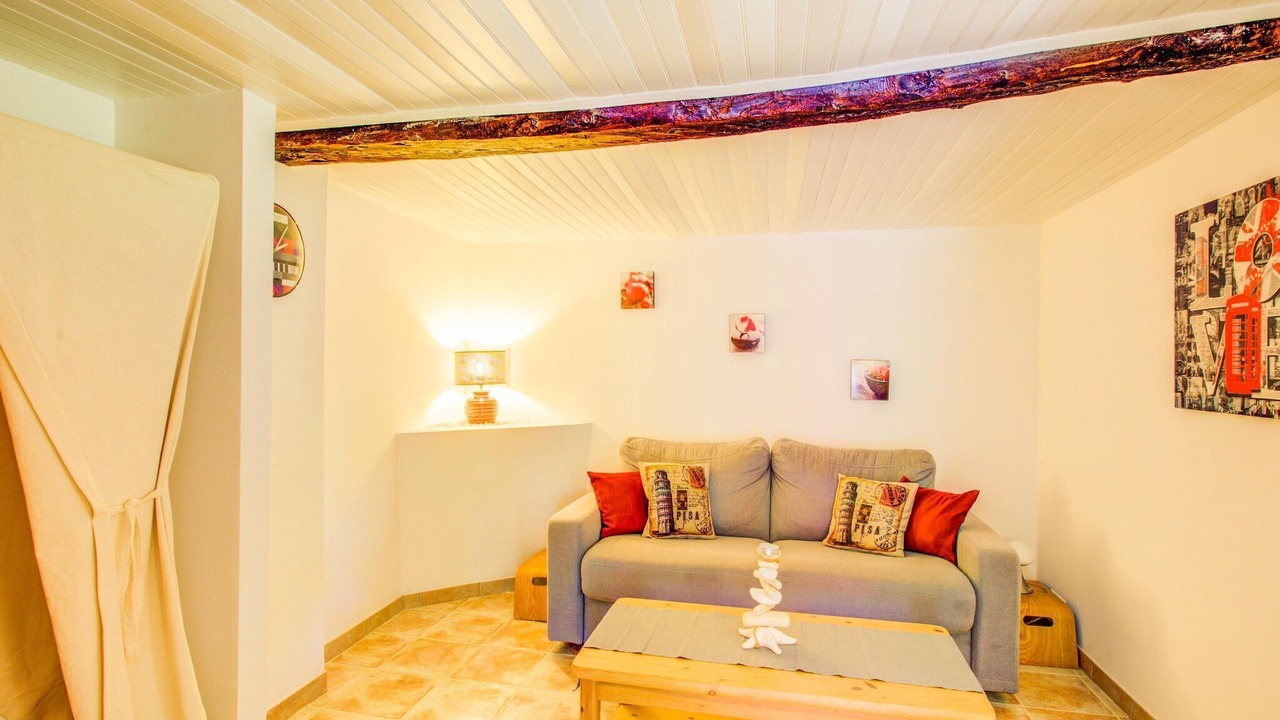 Photo of Livingroom in Berre-des-Alpes