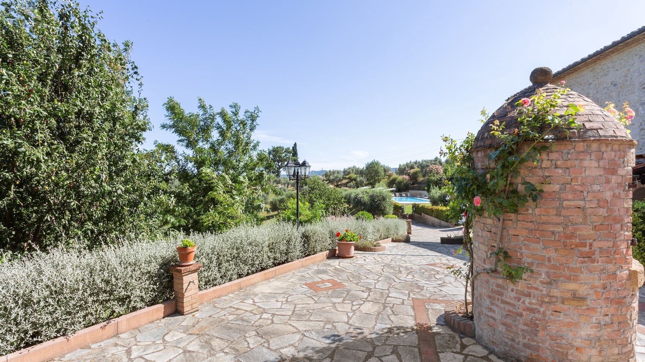 Photo of Others in Volterra