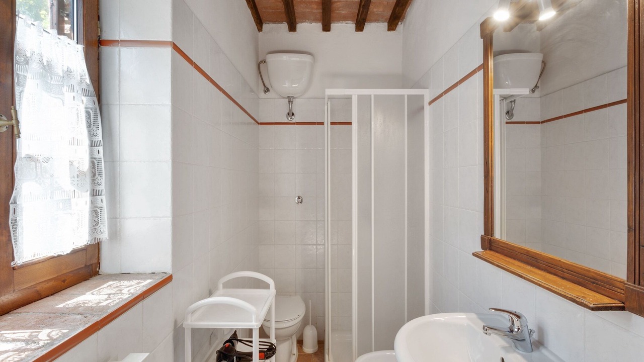 Photo of Bathroom in Volterra