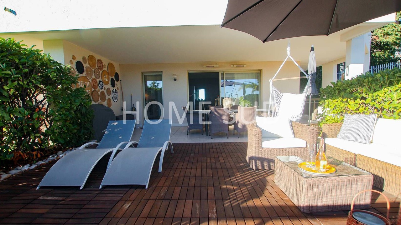 Photo of Patio Balcony in La Croix des Gardes