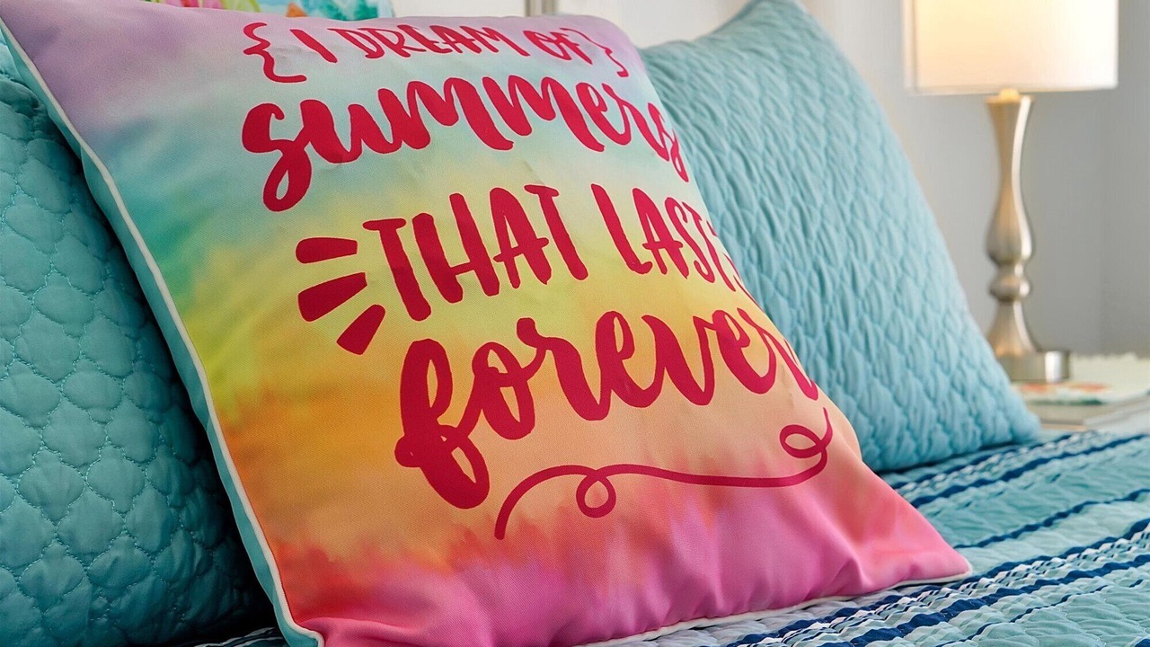 Photo of Bedroom in Sunset Lakes