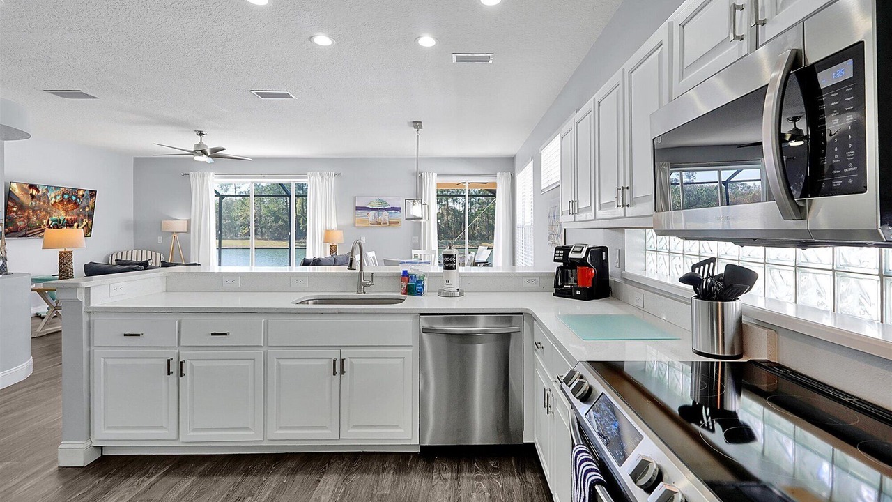 Photo of Kitchen in Sunset Lakes