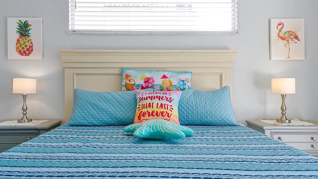 Photo of Bedroom in Sunset Lakes