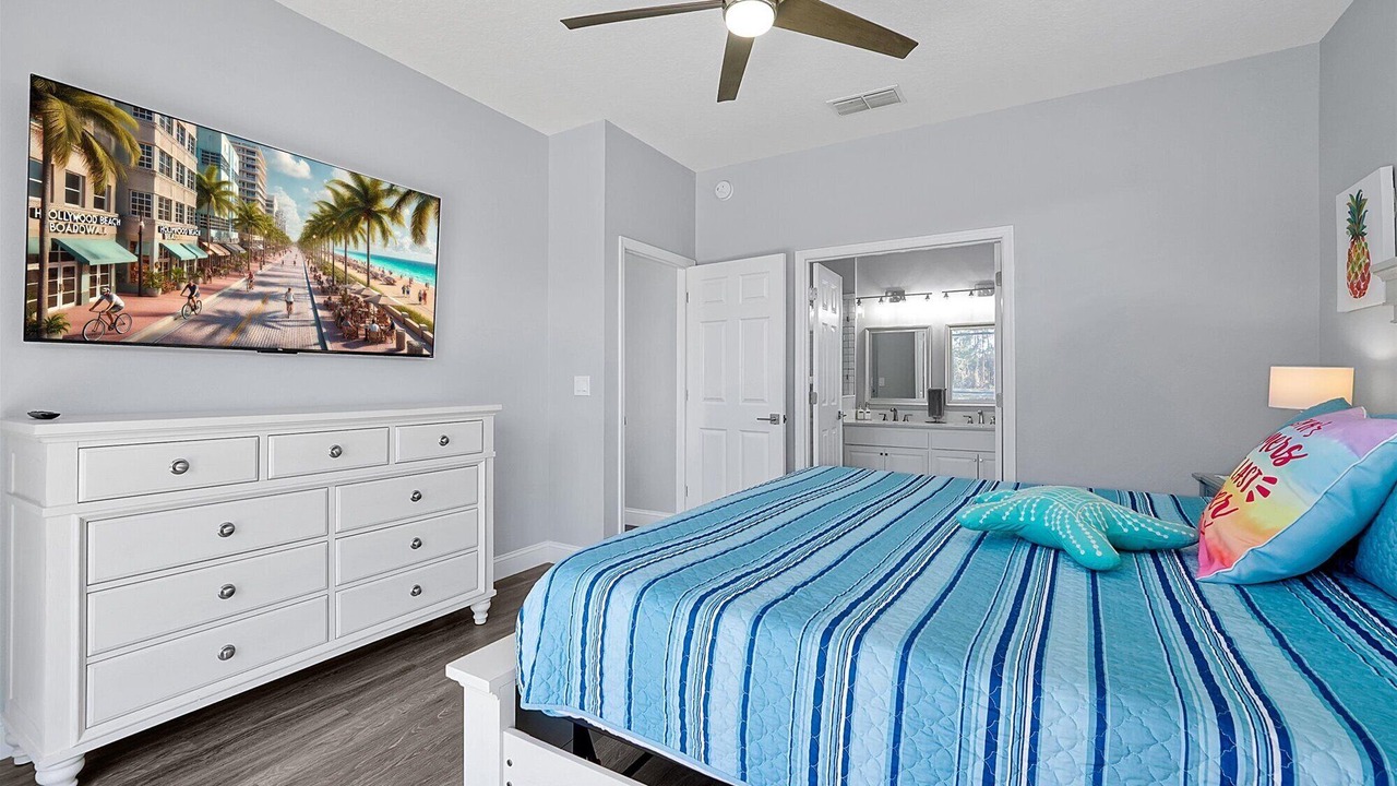 Photo of Bedroom in Sunset Lakes
