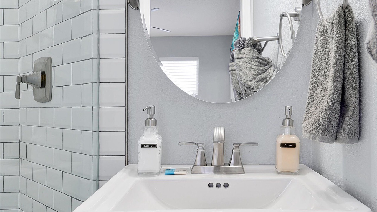 Photo of Bathroom in Sunset Lakes