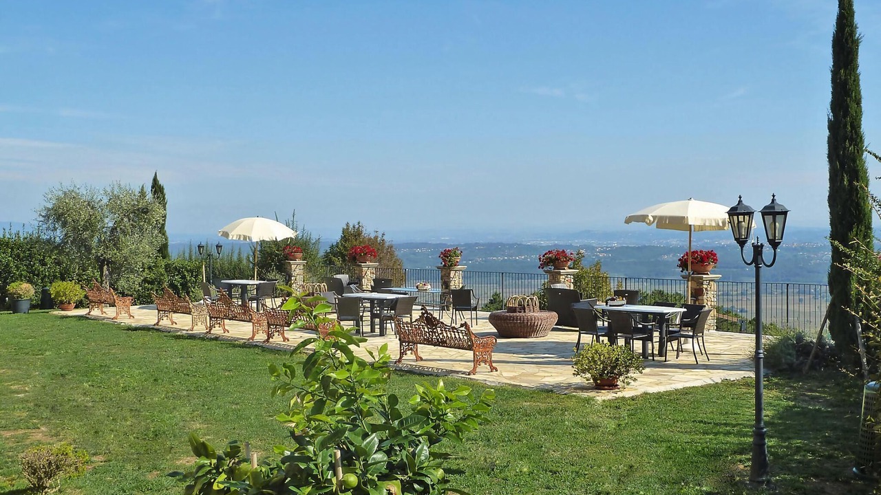 Photo of Outdoor in Buti