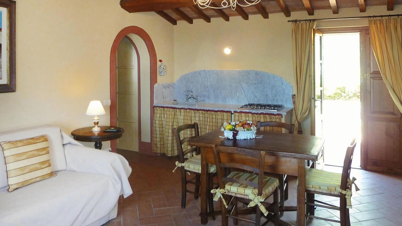 Photo of Livingroom in Buti