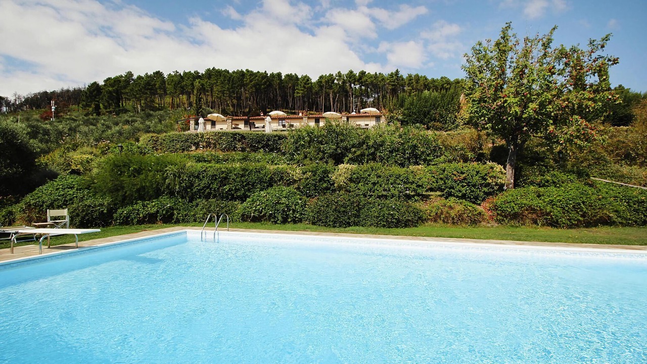 Photo of Outdoor in Buti