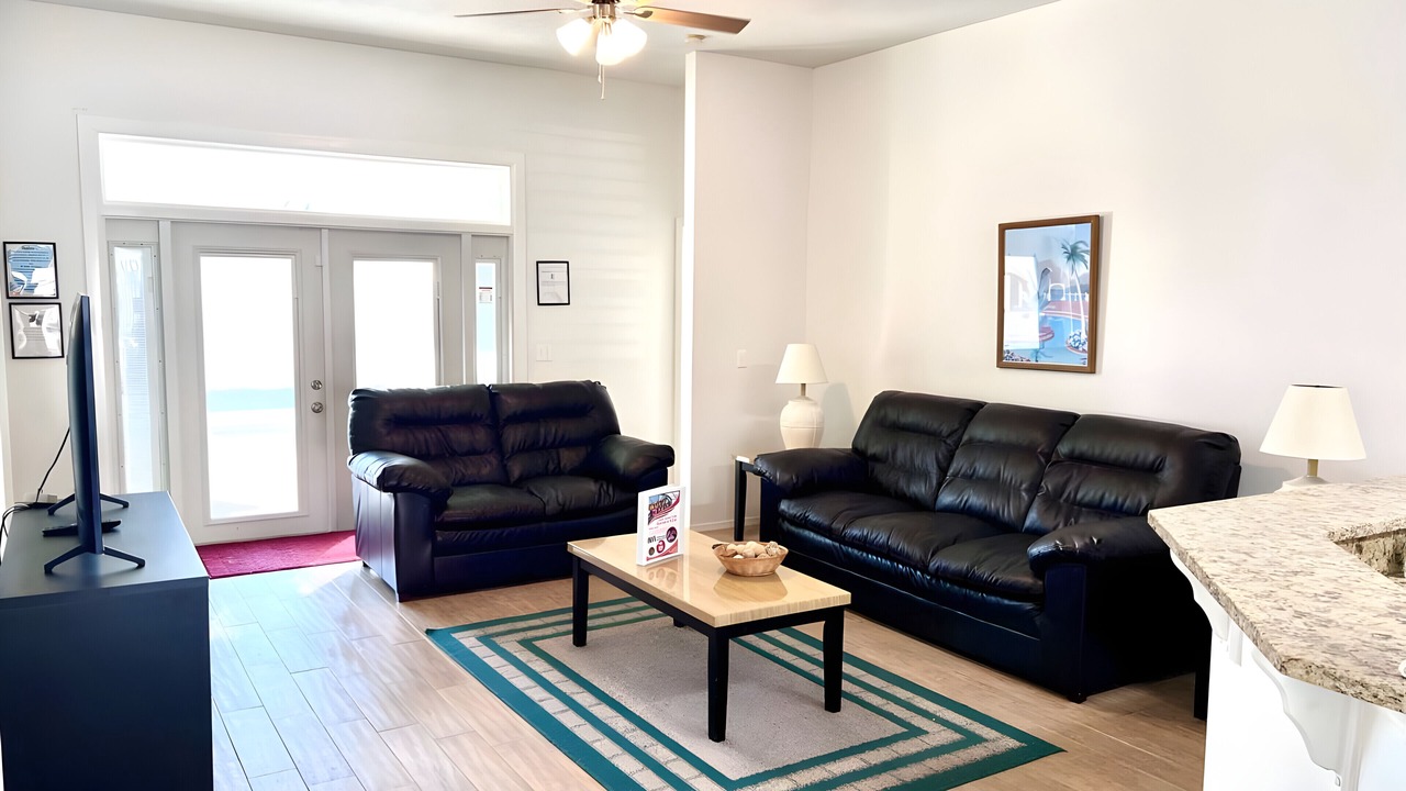 Photo of Livingroom in Chatham Park
