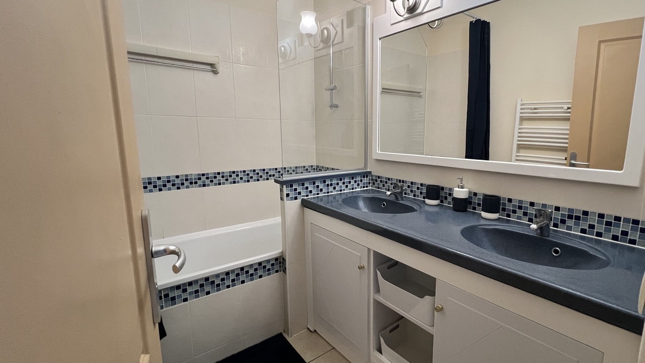 Photo of Bathroom in L'Arenas