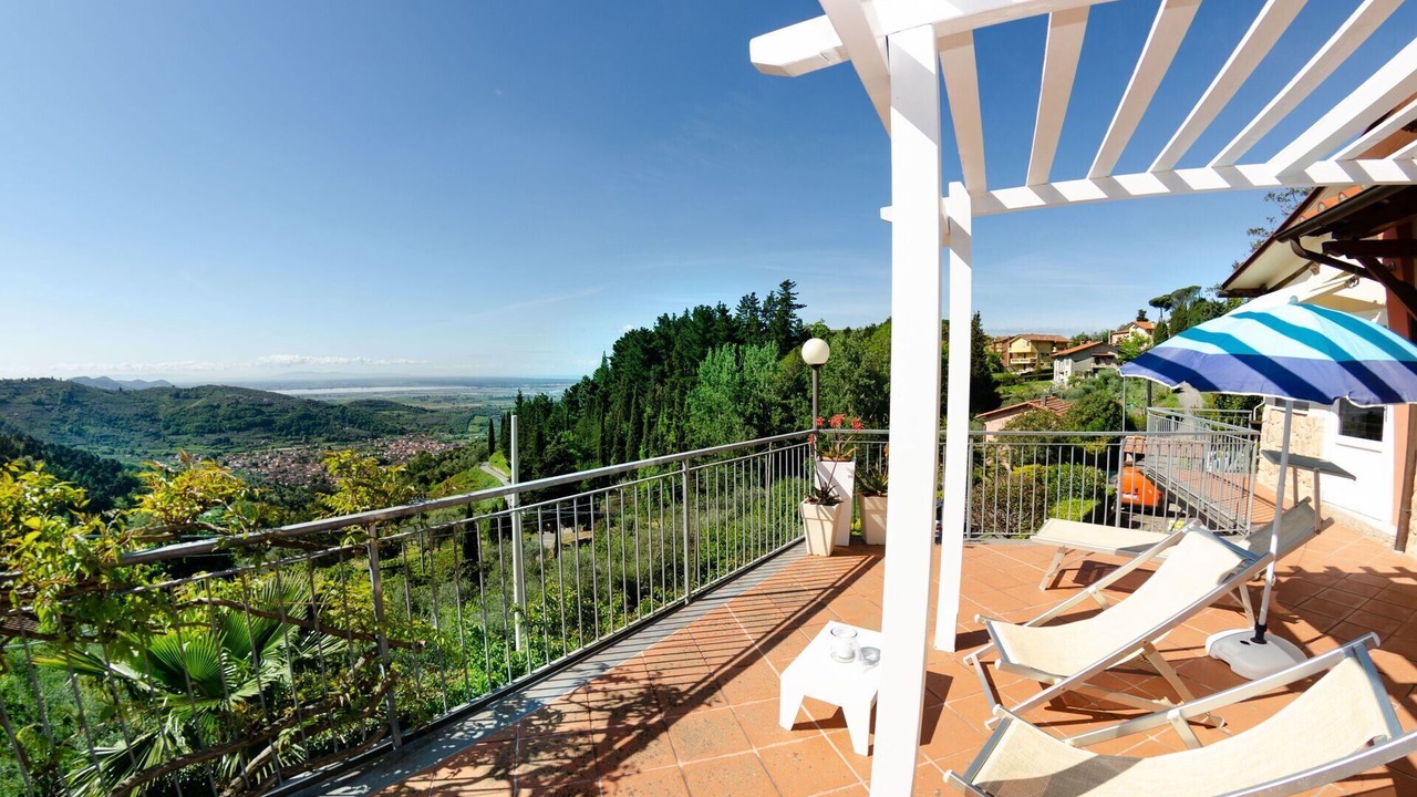 Photo of Patio Balcony in Massarosa