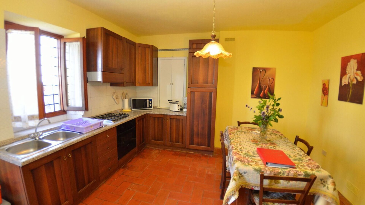 Photo of Kitchen in Petrognano