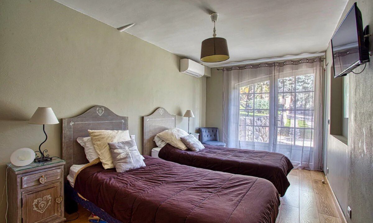 Photo of Bedroom in Chateauneuf-Grasse