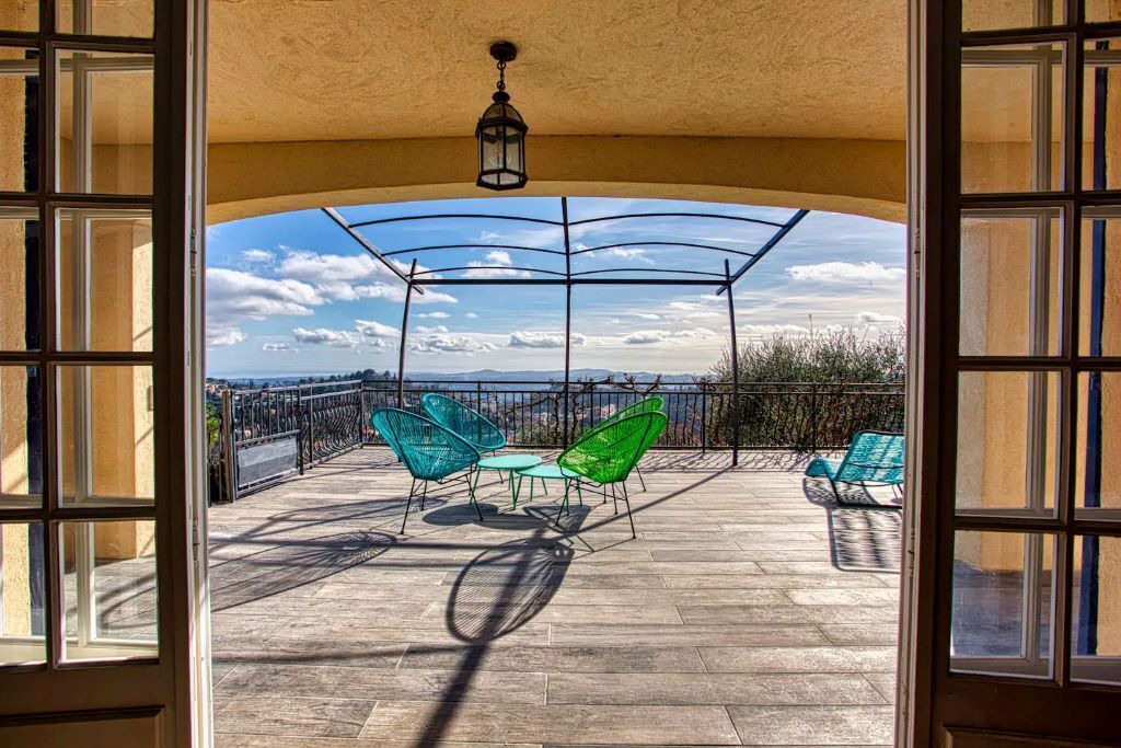 Photo of Patio Balcony in Chateauneuf-Grasse