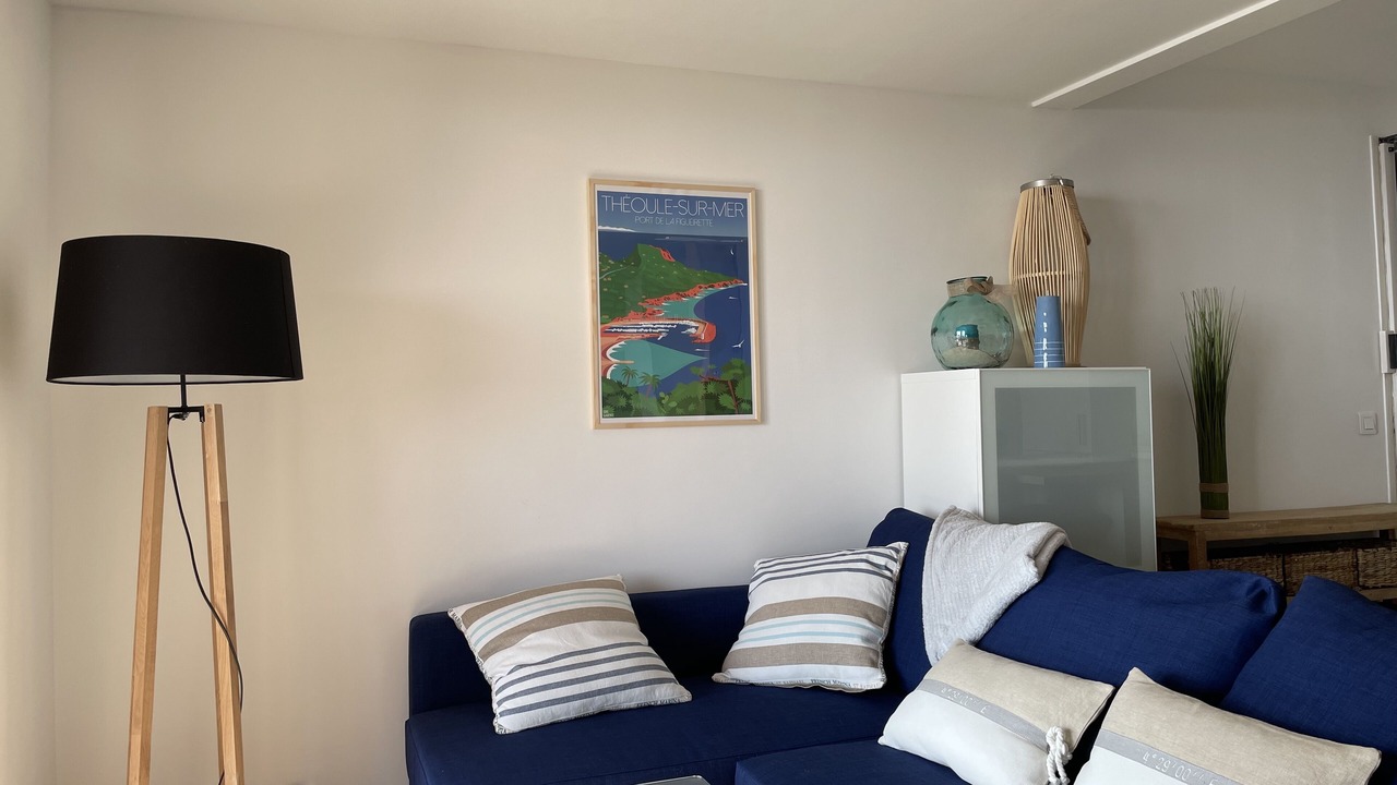 Photo of Livingroom in Espero-Pax