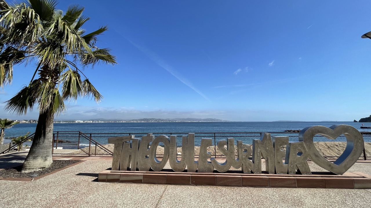 Photo of Outdoor in Espero-Pax
