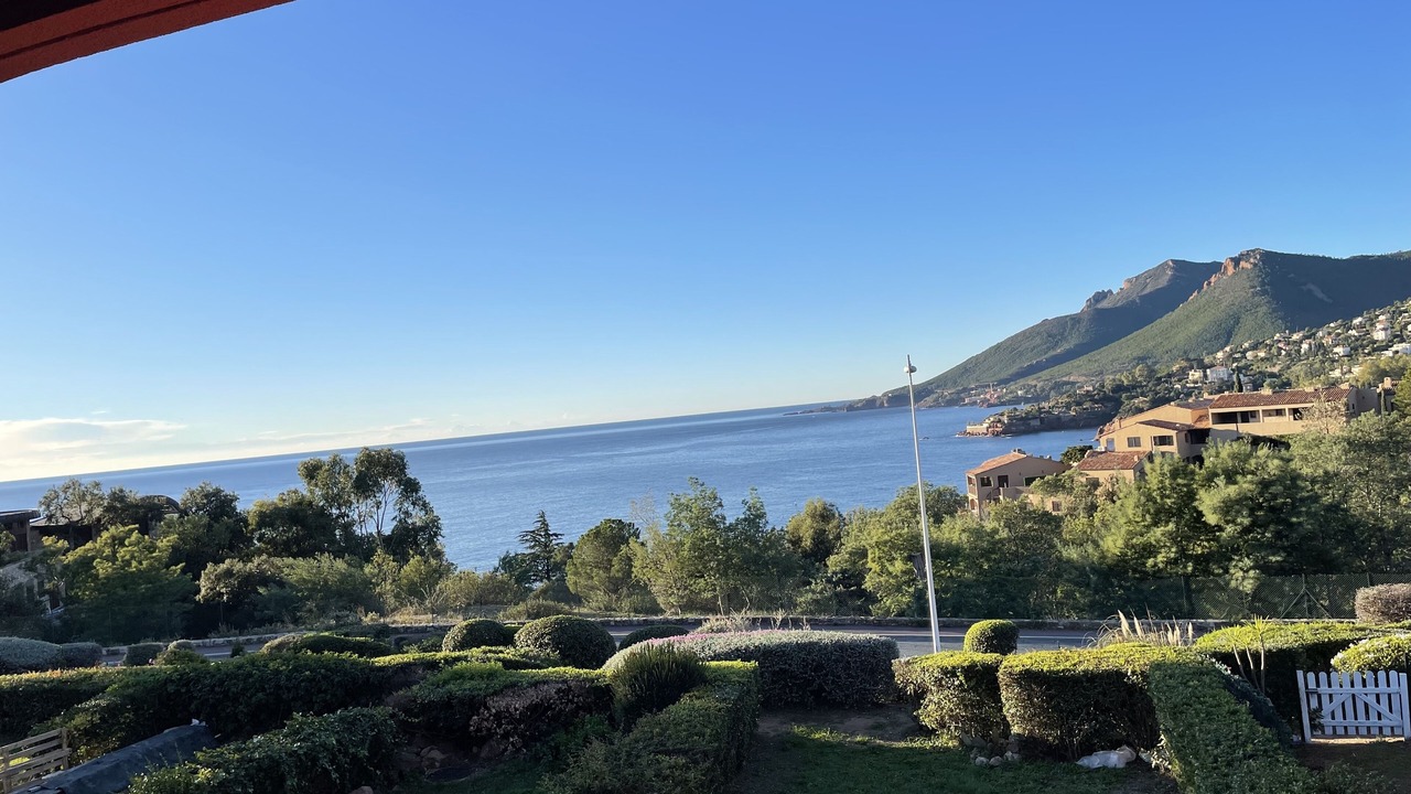 Photo of Outdoor in Espero-Pax