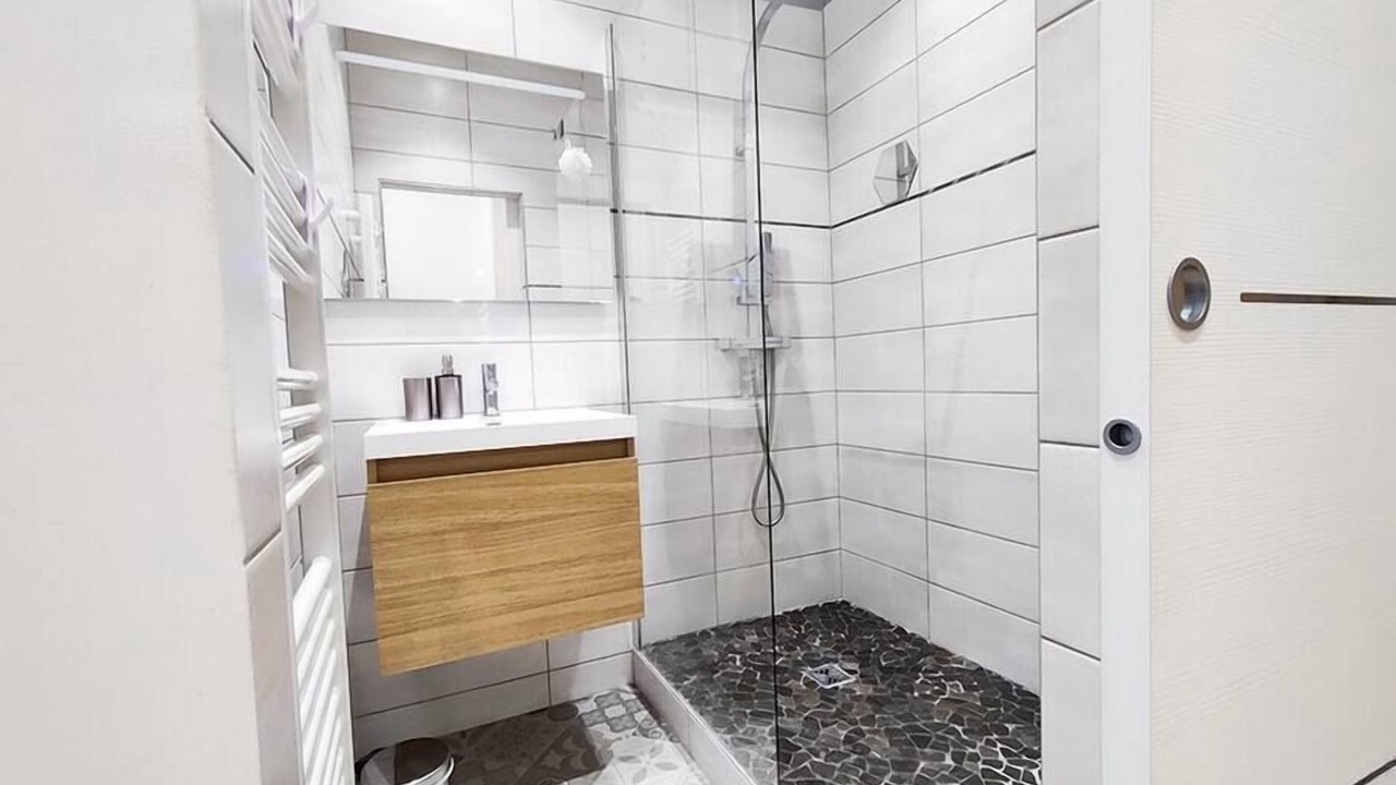 Photo of Bathroom in Gambetta