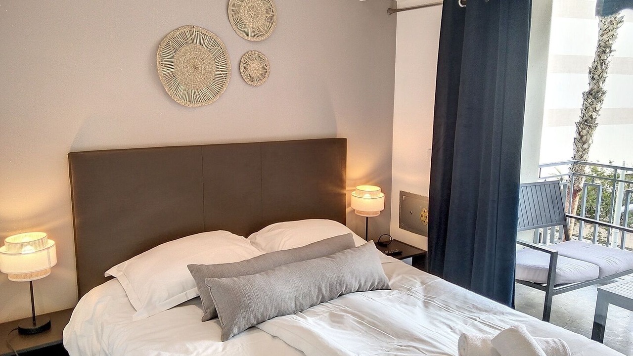 Photo of Bedroom in Juan-les-Pins