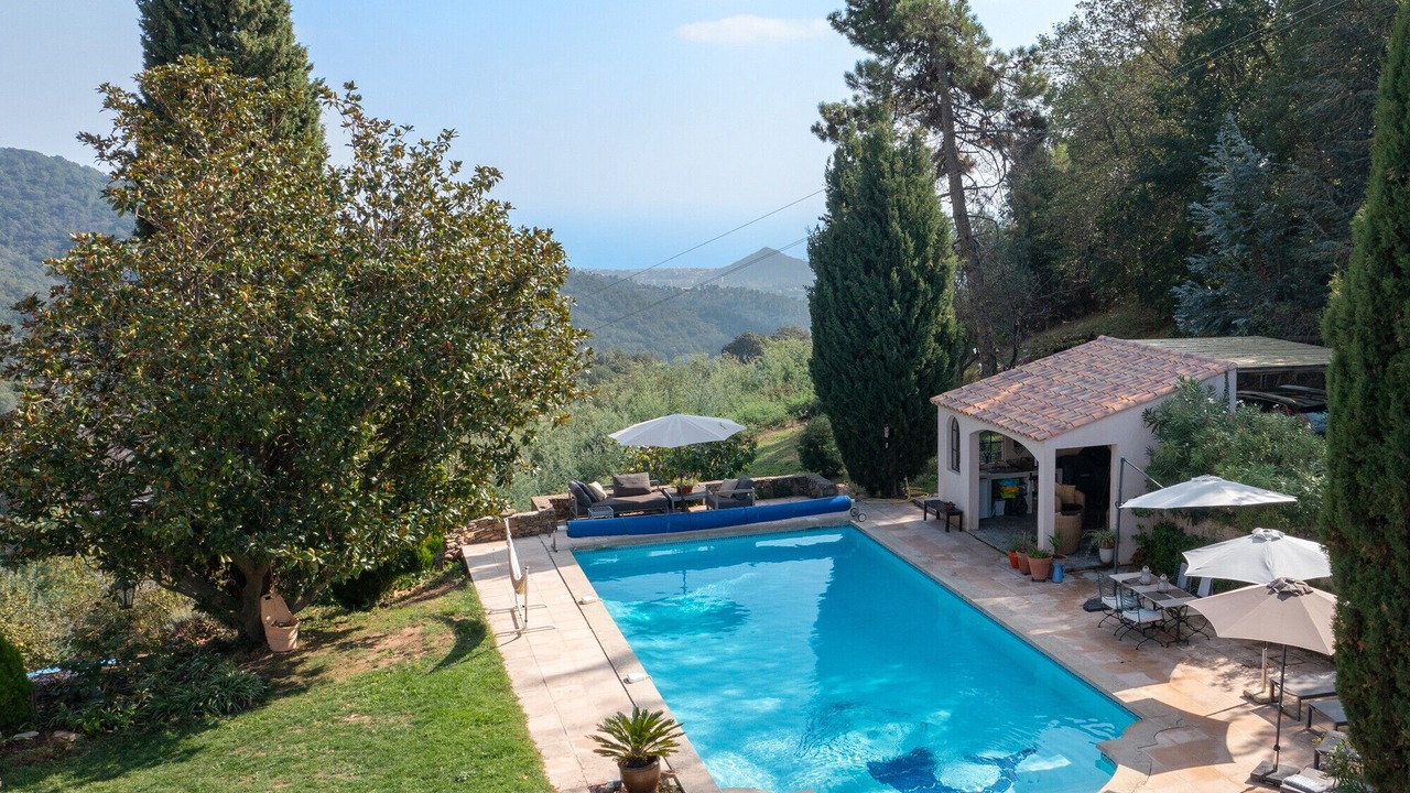 Photo of Outdoor in Tanneron
