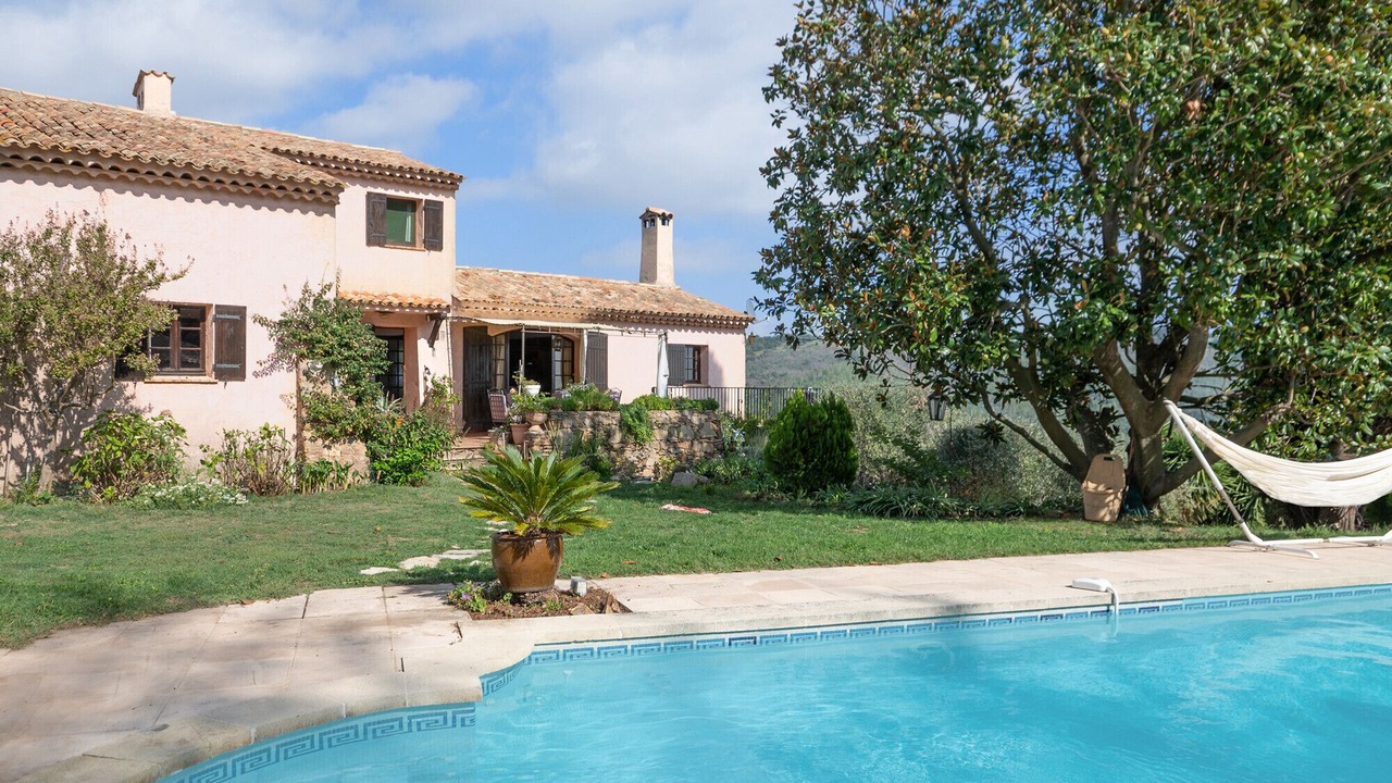 Photo of Outdoor in Tanneron