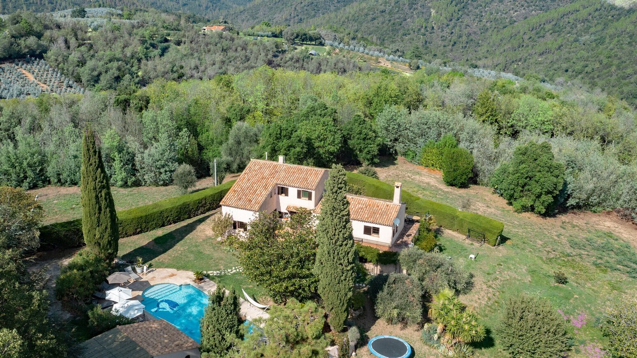 Photo of Outdoor in Tanneron