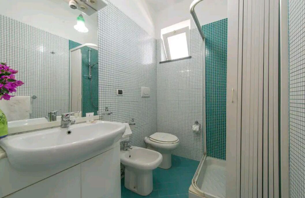 Photo of Bathroom in Furore