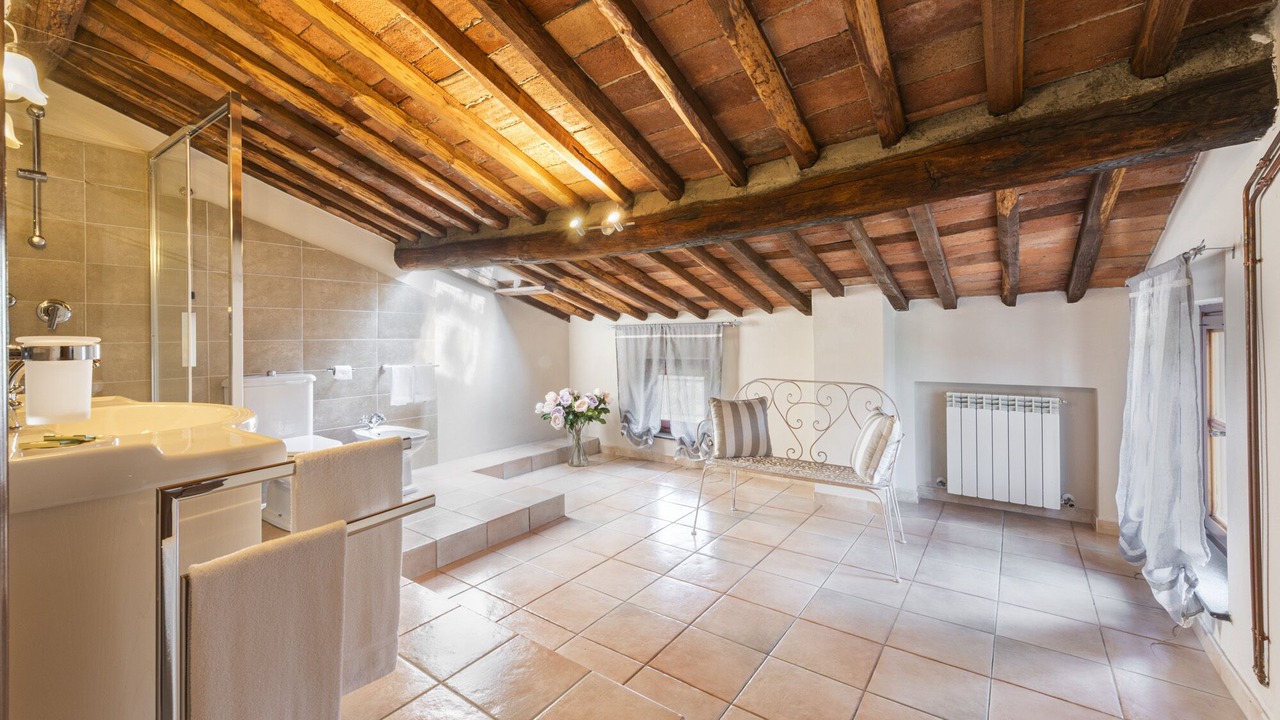Photo of Bathroom in Leccio