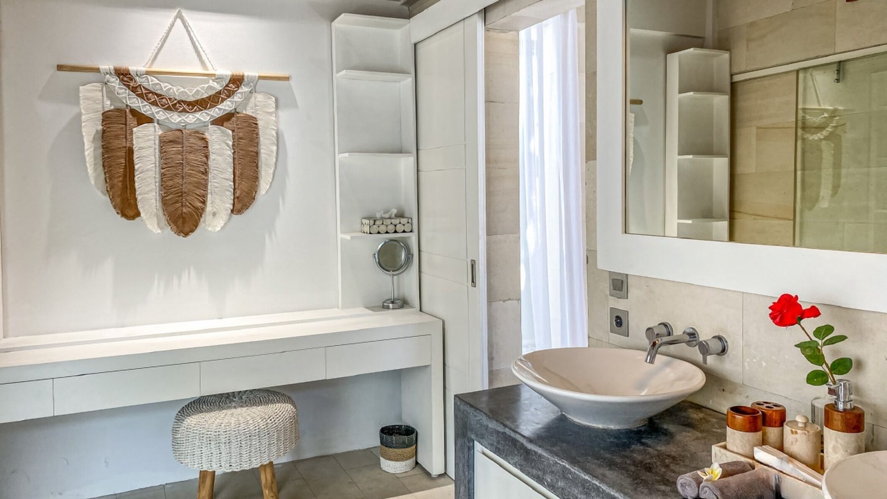 Photo of Bathroom in Babakan