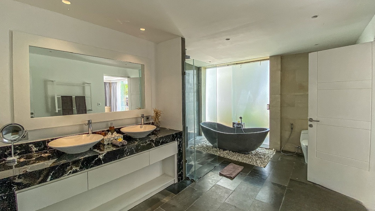 Photo of Bathroom in Babakan