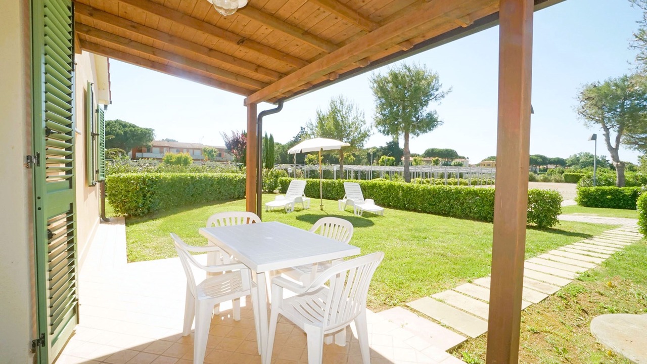 Photo of Patio Balcony in Vada