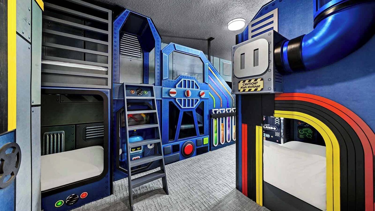 Photo of Bedroom in Florida Center