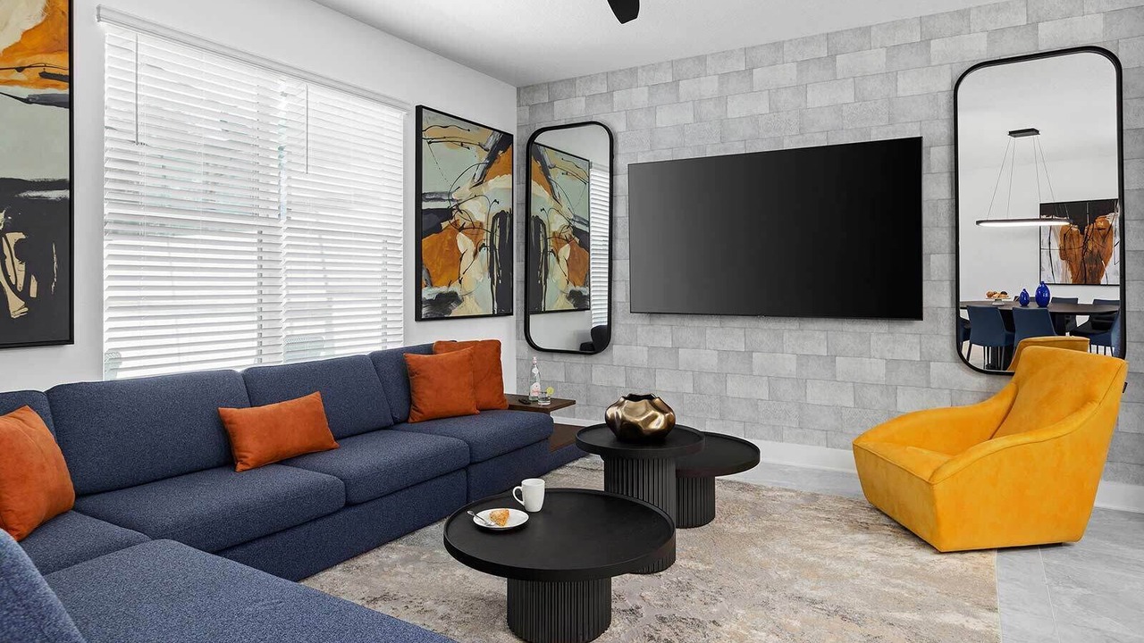 Photo of Livingroom in Florida Center