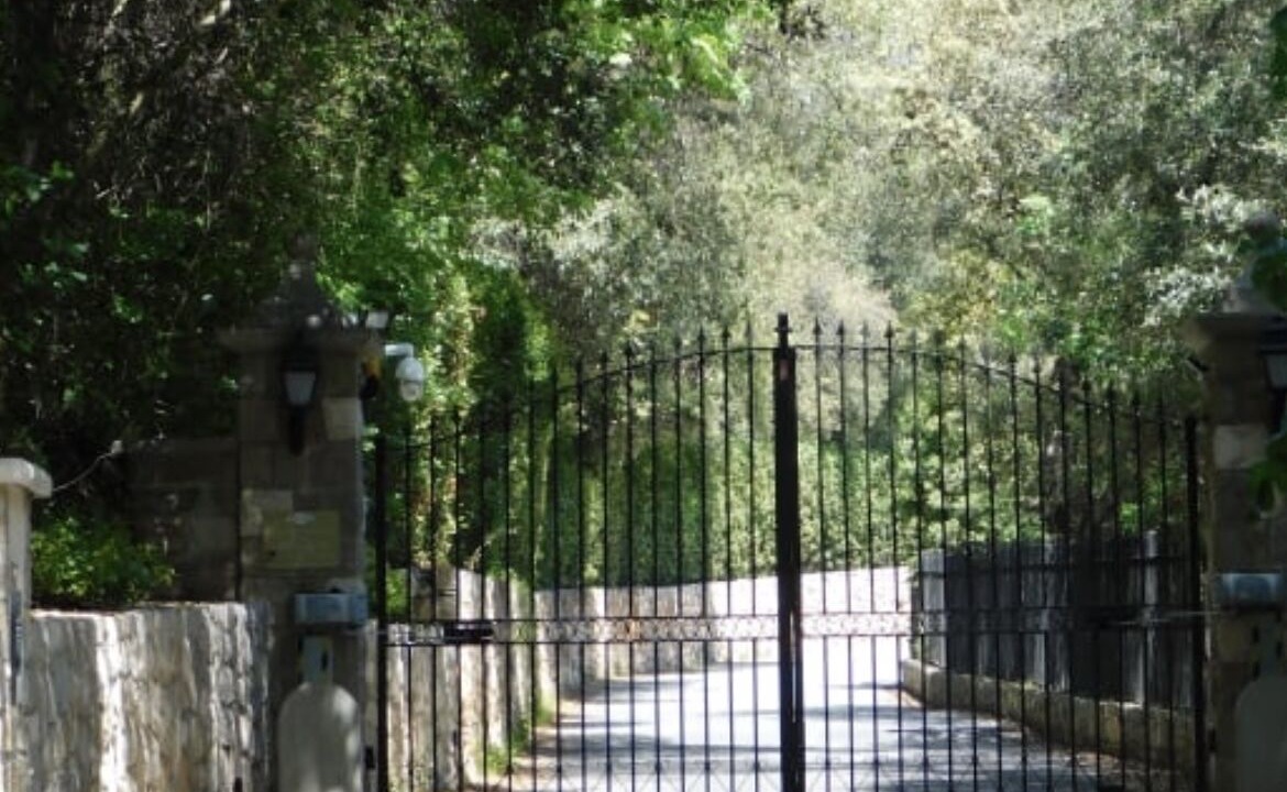 Photo of Outdoor in Biot
