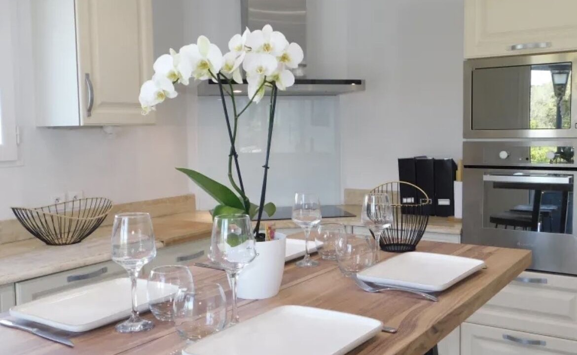 Photo of Kitchen in Biot