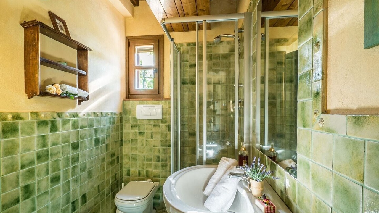 Photo of Bathroom in Montaione
