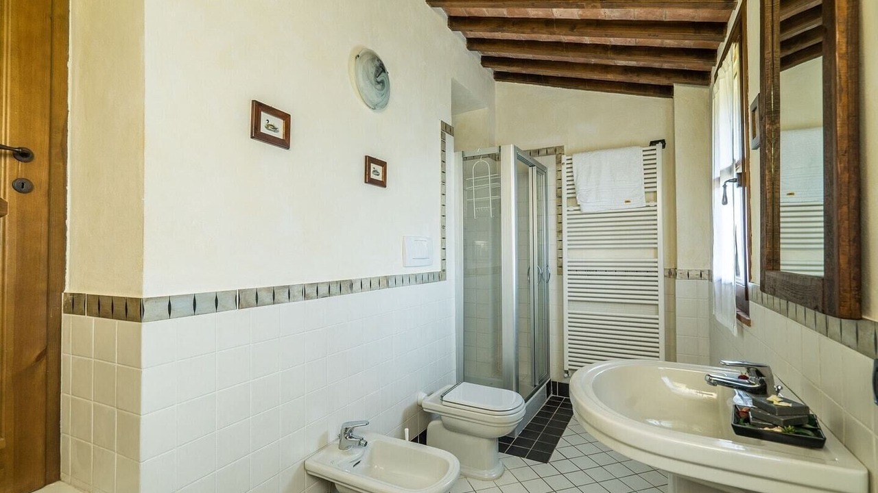 Photo of Bathroom in Montaione