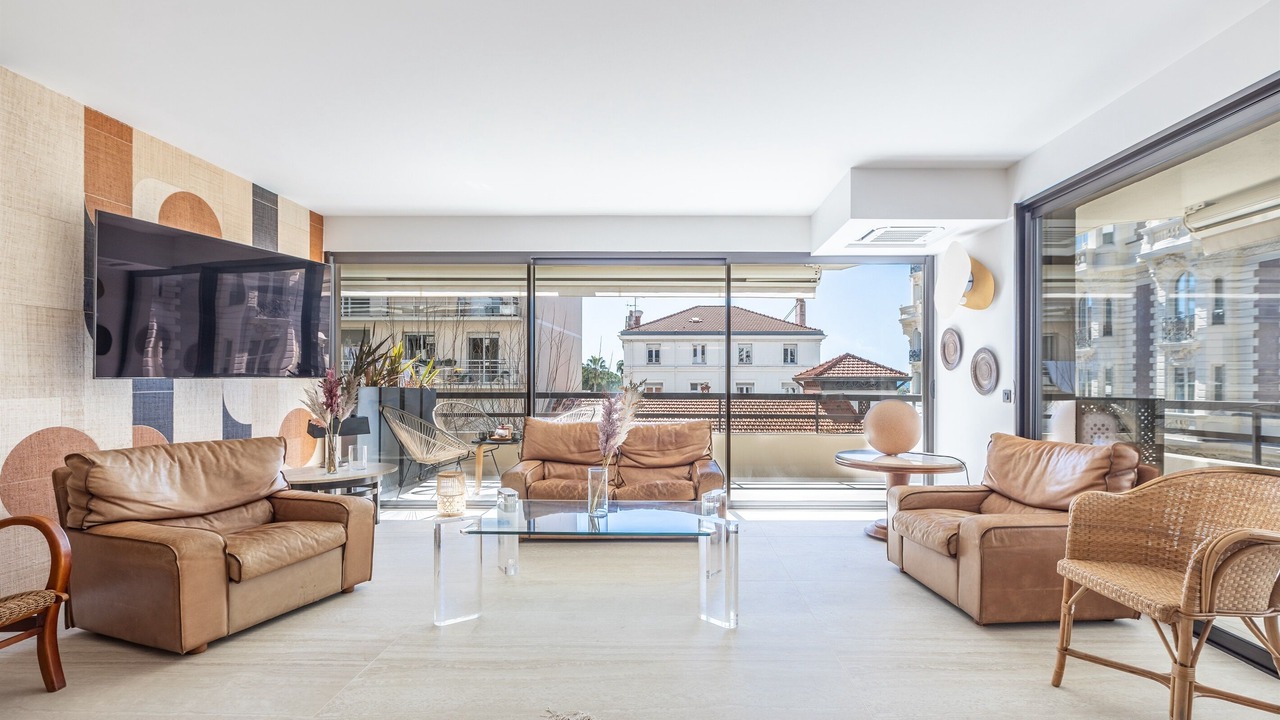 Photo of Livingroom in Cannes City Centre