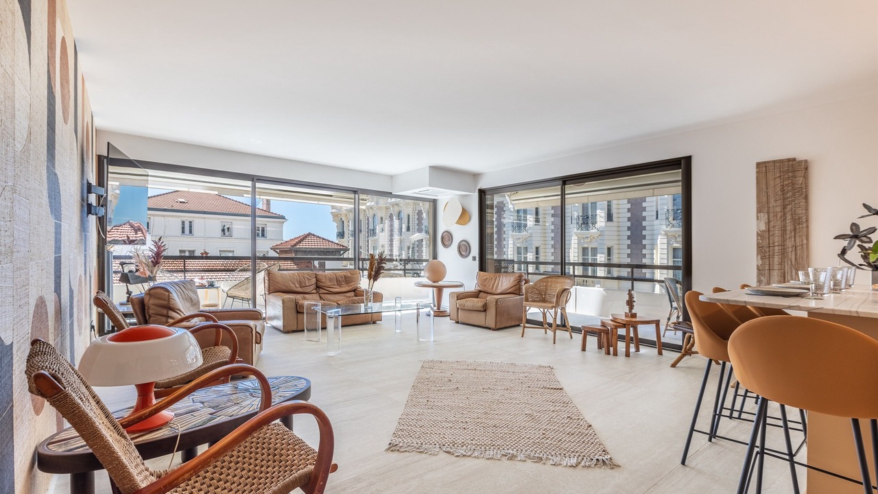 Photo of Livingroom in Cannes City Centre