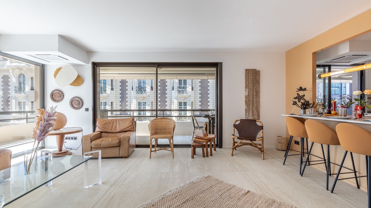 Photo of Livingroom in Cannes City Centre