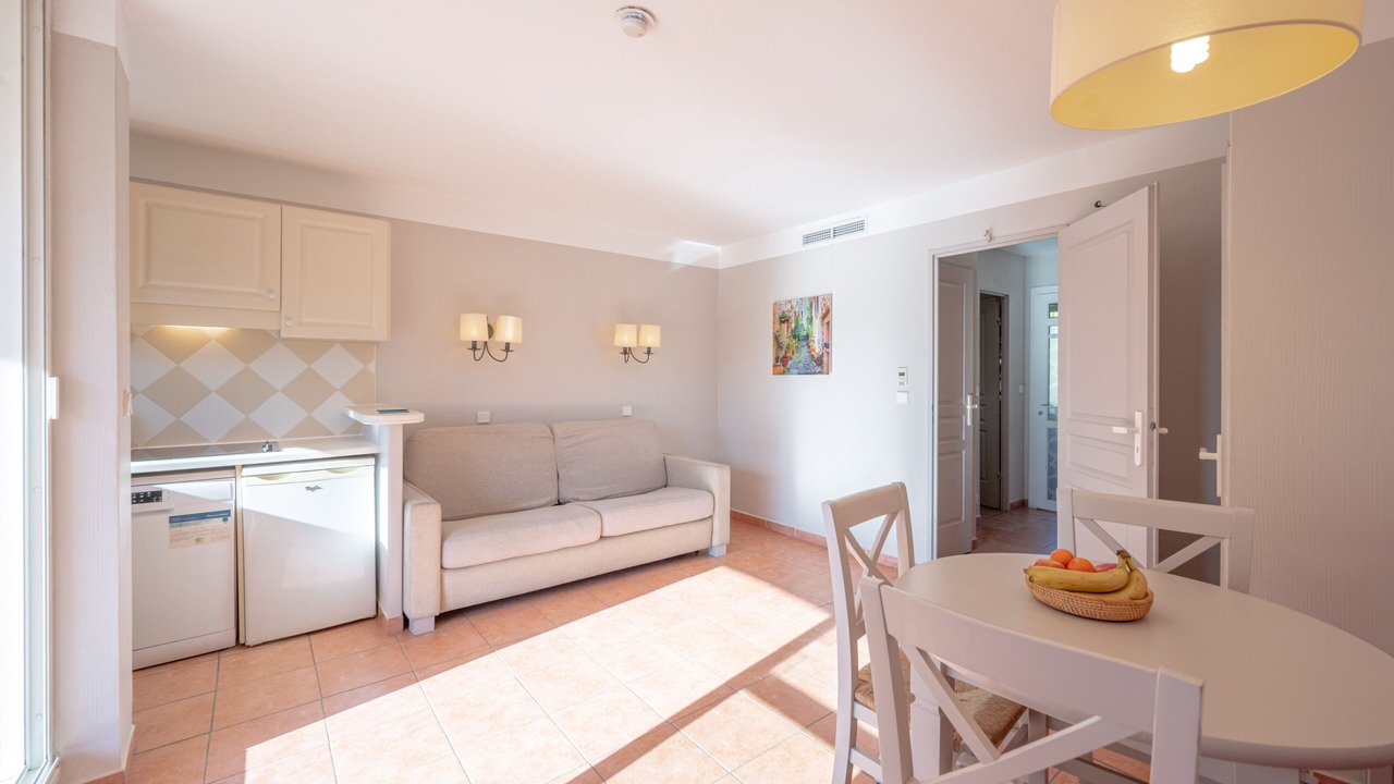Photo of Livingroom in Mandelieu-La-Napoule