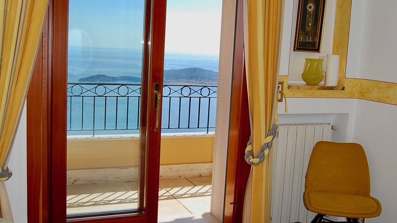 Photo of Bedroom in Eze