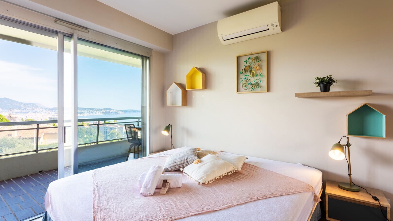 Photo of Bedroom in Caucade