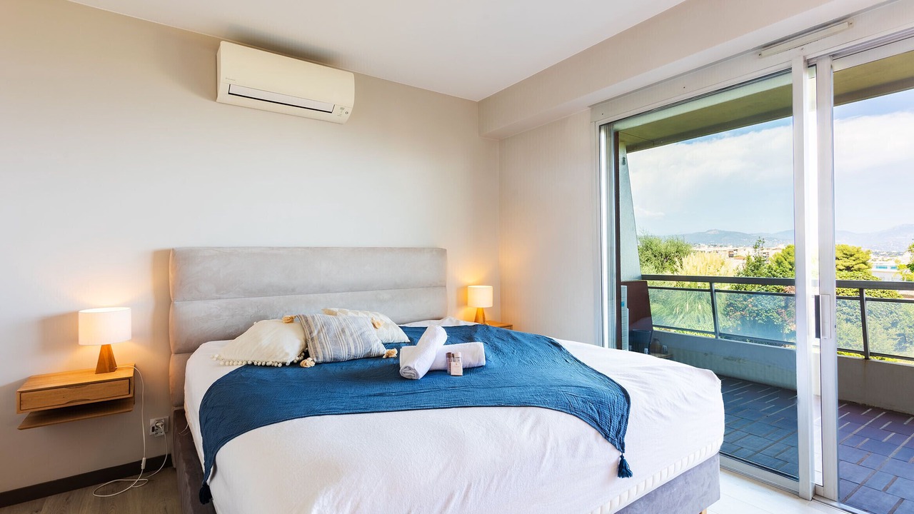 Photo of Bedroom in Caucade