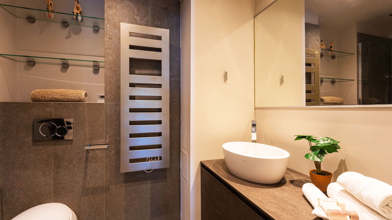 Photo of Bathroom in Caucade