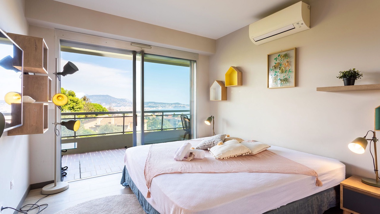 Photo of Bedroom in Caucade