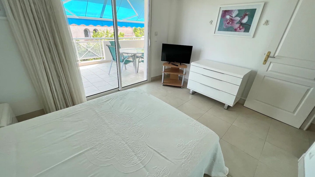 Photo of Bedroom in Juan-les-Pins