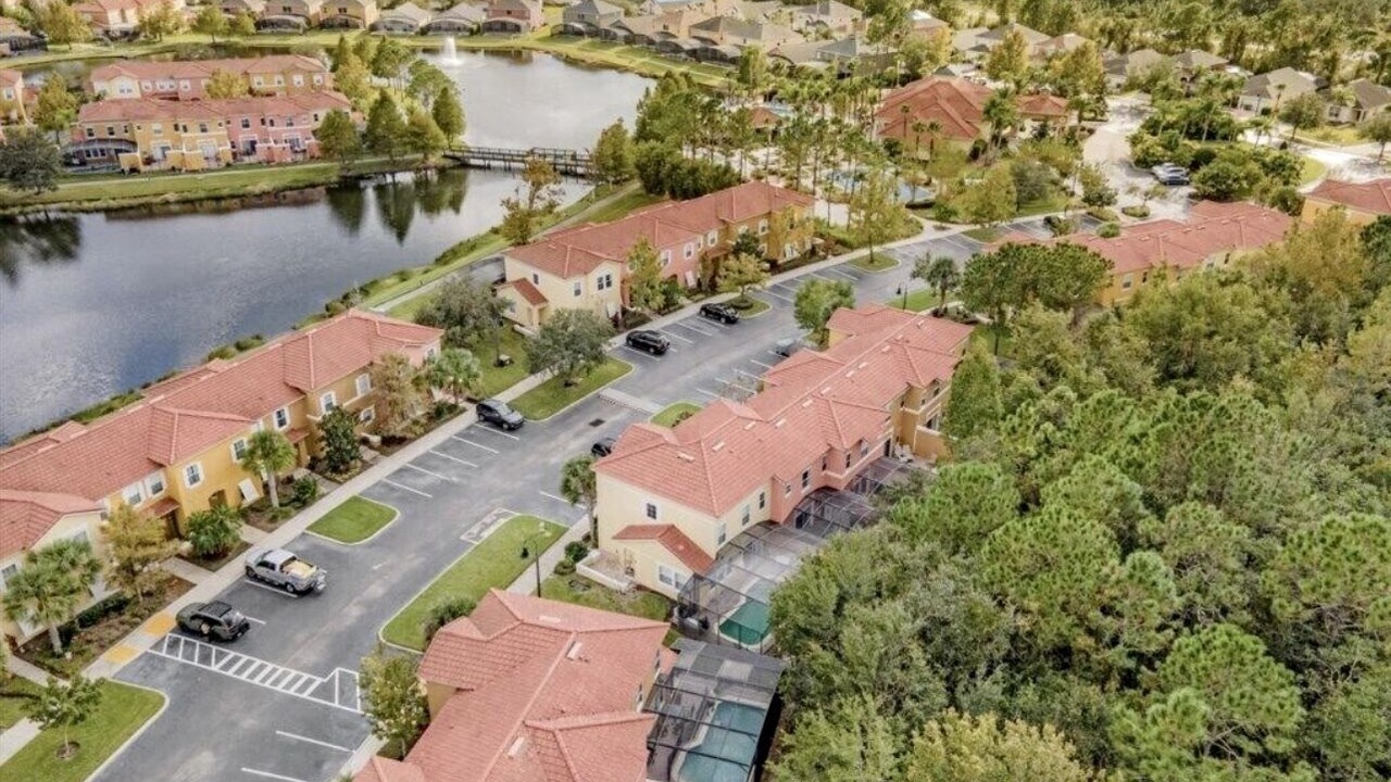 Photo of Outdoor in Lake Berkley
